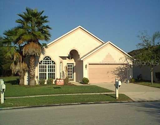1143 CRIMSON CLOVER LANE WESLEY CHAPEL, FL 33543