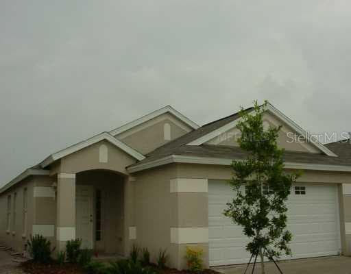 7447 OXFORD GARDEN CIRCLE Apollo Beach, FL 33572