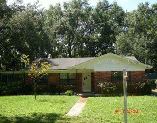 304 JEANAL PLACE TAMPA, FL 33612