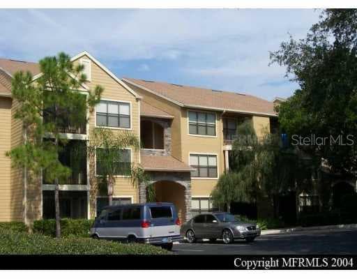 8649 N Himes AVENUE UNIT 913 Tampa, FL 33614