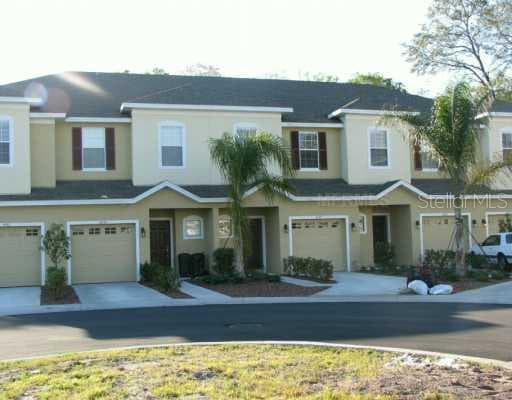 4557 AMBERLY OAKS COURT TAMPA, FL 33614