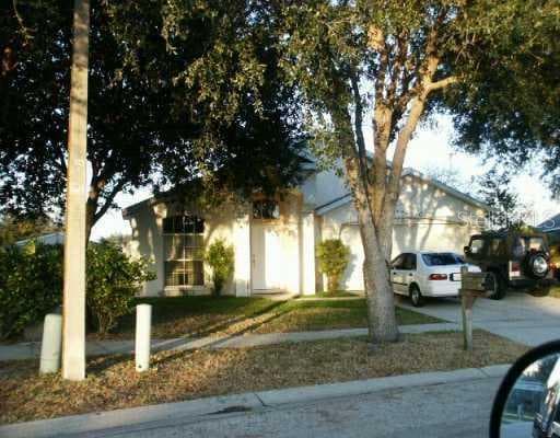 305 CHARDONNAY PLACE Valrico, FL 33594