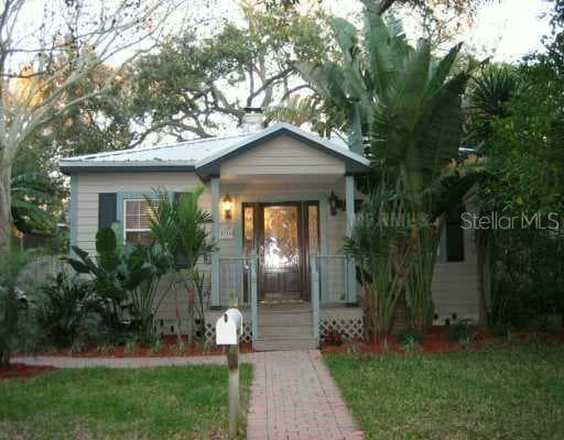 2120 S Venus STREET Tampa, FL 33629