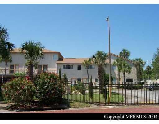 6334 NEWTOWN CREEK UNIT a4 Tampa, FL 33615