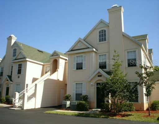 9126 LAKE CHASE ISLAND WAY UNIT 9126 TAMPA, FL 33626