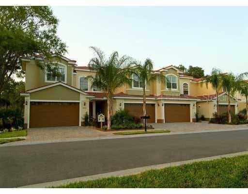 4043 Courtside WAY UNIT 4043 Tampa, FL 33618