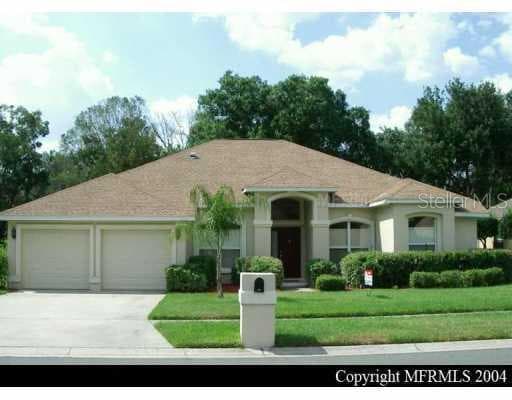 2256 EAGLE BLUFF DRIVE VALRICO, FL 33594