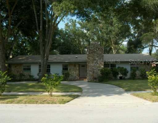 8012 BULLARA DRIVE TAMPA, FL 33637