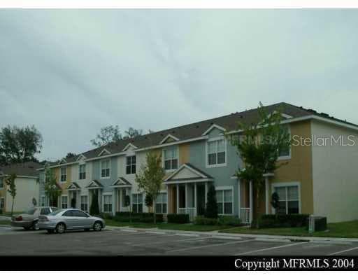 3552 HIGH HAMPTON CIRCLE TAMPA, FL 33610