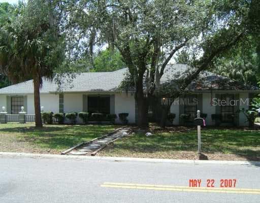 648 BUA DRIVE TEMPLE TERRACE, FL 33617