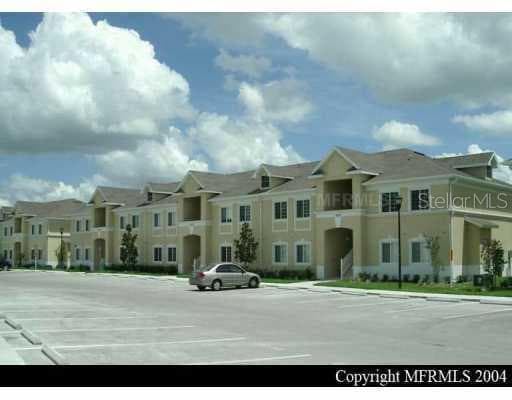 9520 Newdale WAY UNIT 101 Riverview, FL 33569