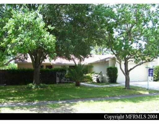 4808 HAYRIDE COURT Tampa, FL 33624