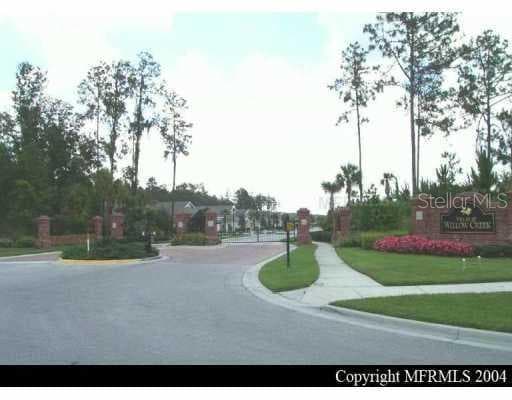 3450 CHAPEL CREEK CREEK WESLEY CHAPEL, FL 33543