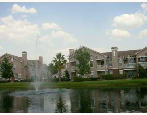 17934 VILLA CREEK DRIVE UNIT 17934 new tampa, FL 33647
