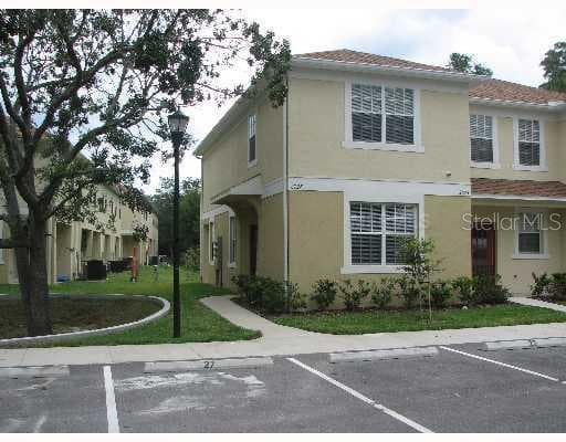2027 FIESTA RIDGE COURT TAMPA, FL 33604