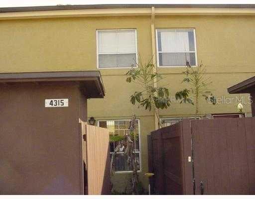 4315 LA RIVIERA COURT TAMPA, FL 33616