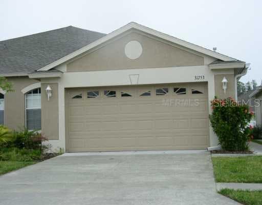 31753 BLYTHEWOOD WAY WESLEY CHAPEL, FL 33543