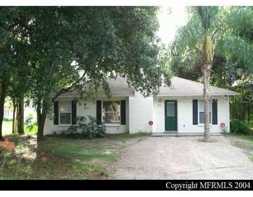 204 HENRY AVENUE Plant City, FL 33563