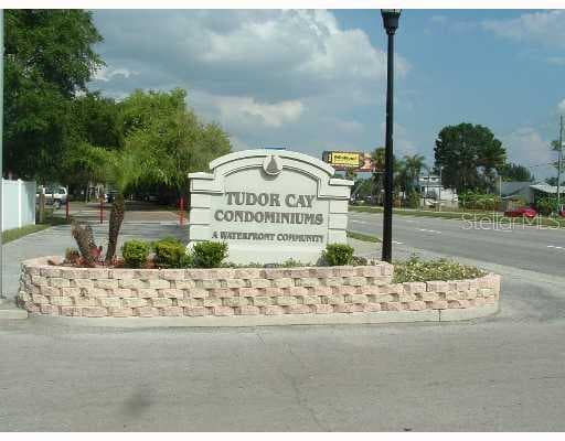 9125 TUDOR DRIVE UNIT 207 D TAMPA, FL 33615
