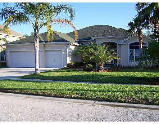 6111 CEZANNE AVENUE LUTZ, FL 33558