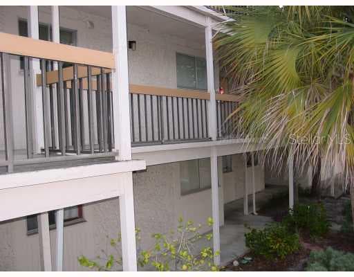 6336 Newtown CIRCLE UNIT 36B-2 Tampa, FL 33615