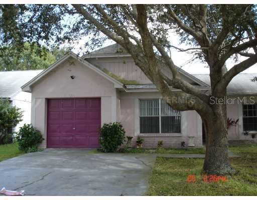 8211 CLERMONT STREET Tampa, FL 33637