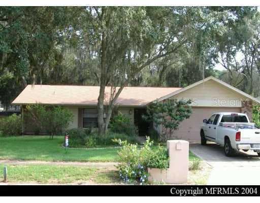 1105 RIFLECREST AVENUE VALRICO, FL 33594
