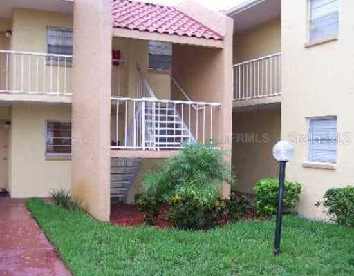2876 Somerset DRIVE UNIT 202 Tampa, FL 33613