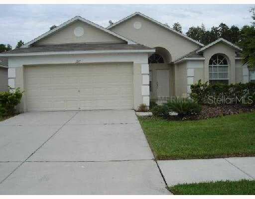 1217 KATAHDIN COURT WESLEY CHAPEL, FL 33543