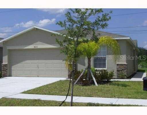 8010 CARRIAGE POINTE DRIVE GIBSONTON, FL 33534