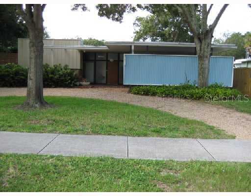 3912 W ESTRELLA STREET TAMPA, FL 33629