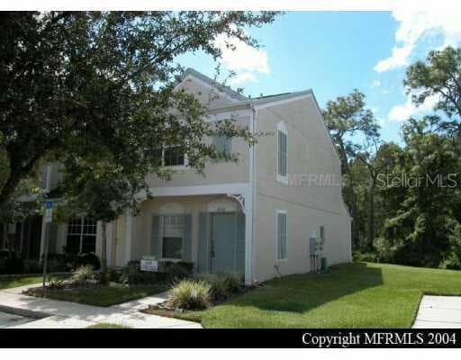 8516 HUNTERS KEY CREEK TAMPA, FL 33647