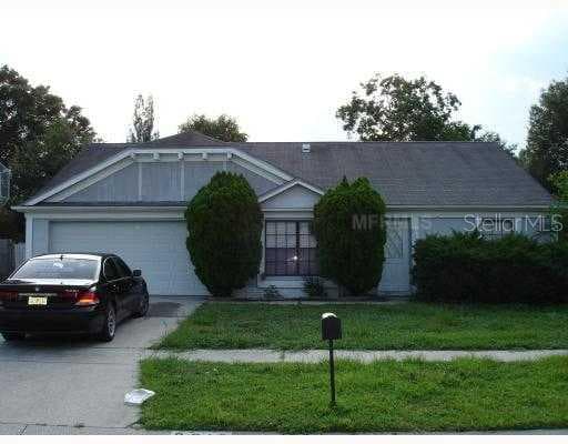 2613 AMBERLY PLACE Seffner, FL 33584
