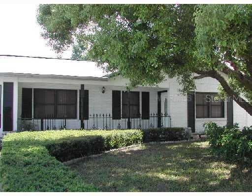 8004 CORNWALL LANE TAMPA, FL 33615