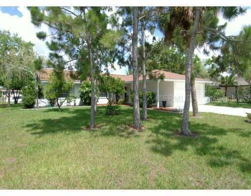 6515 SOLITAIRE PALM WAY APOLLO BEACH, FL 33572