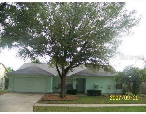 2407 CEDARCREST PLACE Valrico, FL 33596