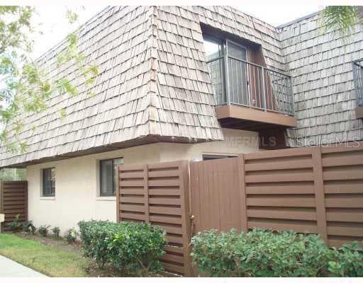 15411 E POND WOODS DRIVE TAMPA, FL 33618