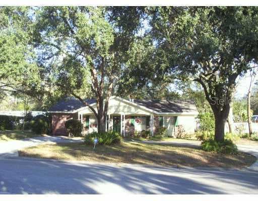 513 RICHLYNE STREET TAMPA, FL 33687
