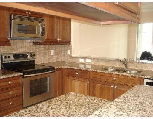 6002 Yeats Manor UNIT 107 Tampa, FL 33616