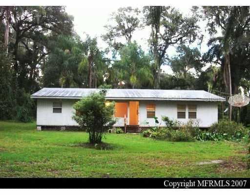 608 S TAYLOR ROAD Seffner, FL 33594