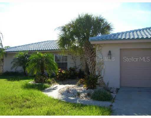 6306 LAKE SUNRISE DRIVE APOLLO BEACH, FL 33572