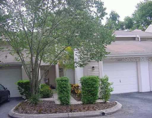 11237 CEDAR HOLLOW LANE TAMPA, FL 33618