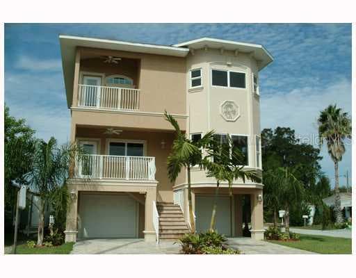 220 E 180TH AVENUE Redington Shores, FL 33708