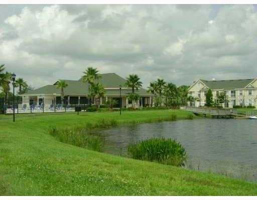 9210 LAKE CHASE ISLAND WAY UNIT -- Tampa, FL 33626