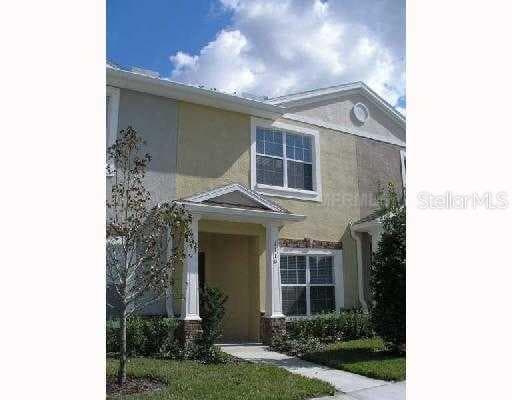 1110 SLEEPY OAK DRIVE WESLEY CHAPEL, FL 33543