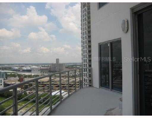 1103 E CUMBERLAND AVENUE UNIT 1202 TAMPA, FL 33602