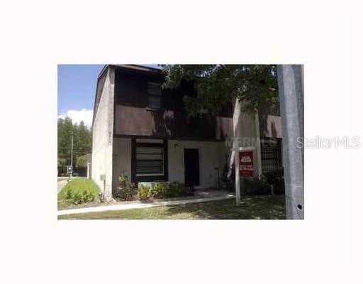 8416 N JONES AVENUE TAMPA, FL 33604