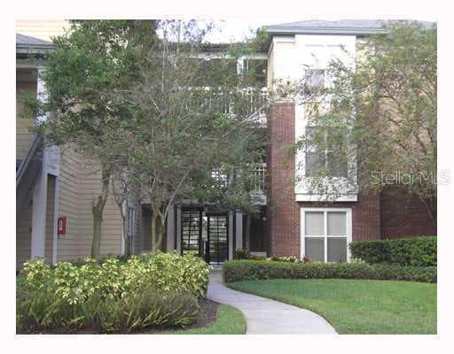 4115 Chatham Oak UNIT 204 Tampa, FL 33624