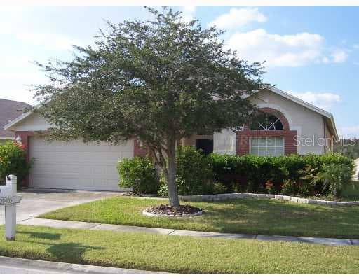 29405 CROSSLAND DRIVE WESLEY CHAPEL, FL 33543