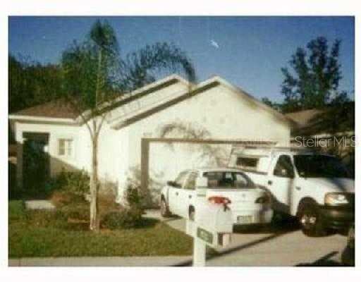 8712 MORRISON OAKS COURT TAMPA, FL 33637